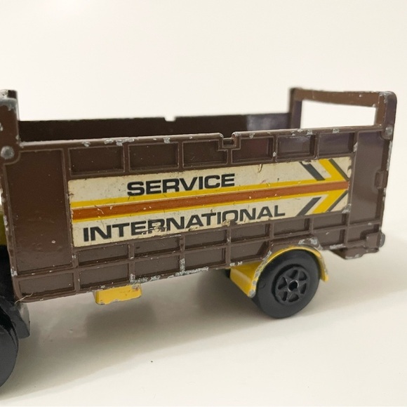 Vintag Majorette Mercedes Truck Diecast Service International - Picture 7 of 16